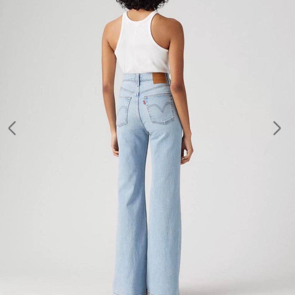 Levi's Ribcage flare jeans in light blue wash